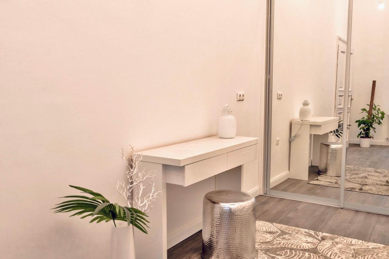 Inn The Downtown Budapeszt Zewnętrze zdjęcie